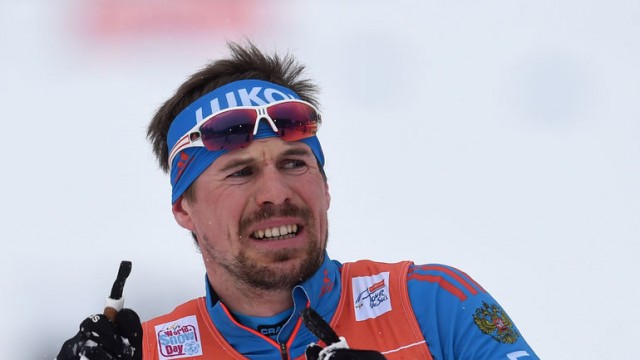 Известному югорскому лыжнику Сергею Устюгову нужна твоя помощь!