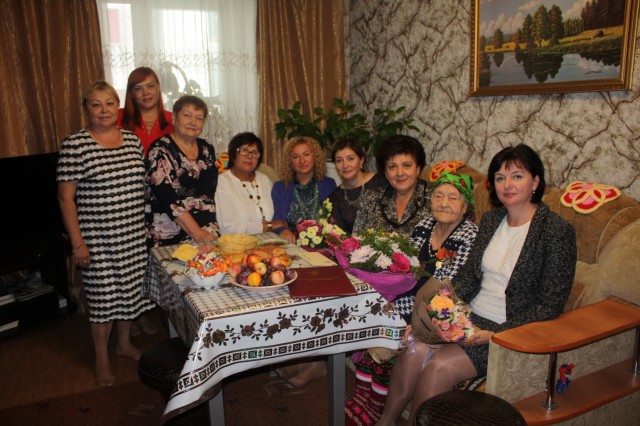 ​Труженица тыла Загира Хаюмова в Белом Яру празднует своё 90-летие