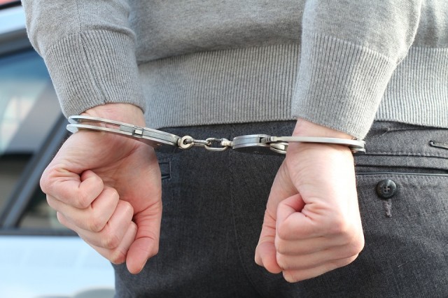 В Сургутском районе задержан подозреваемый в двух кражах