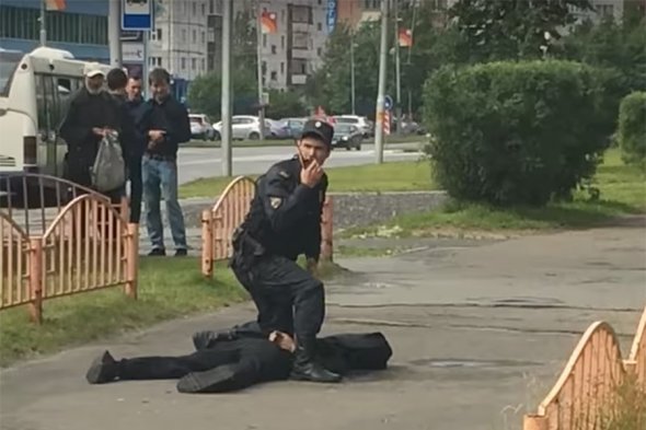Город и район ждут официального заявления по «сургутской резне» Город и район ждут официального заявления по «сургутской резне»