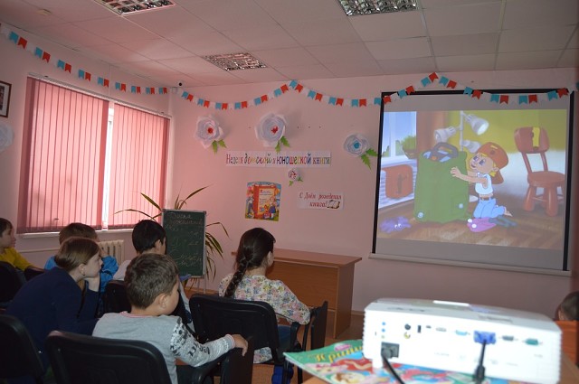 Весенние каникулы школьники в Сургутском районе провели у киноэкрана. Но с пользой