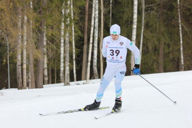 На первенстве России по лыжным гонкам паралимпиец из Лянтора стал бронзовым призёром