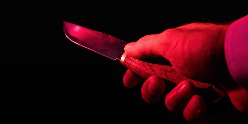 В Нижневартовске 17-летний подросток ударами ножа жестоко убил мужчину