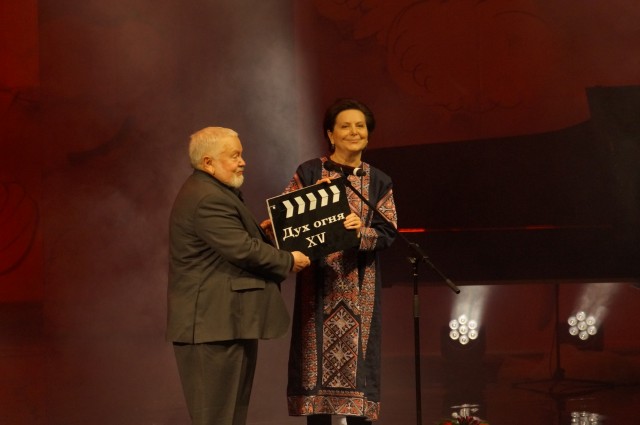В Ханты-Мансийске состоялось открытие фестиваля кинодебютов "Дух огня"
