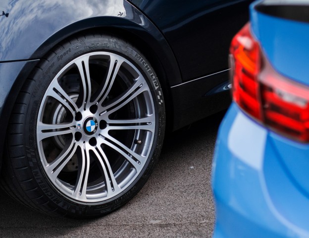 Чтобы снять арест со своего BMW, томич заплатил алименты за три года Чтобы снять арест со своего BMW, томич заплатил алименты за три года