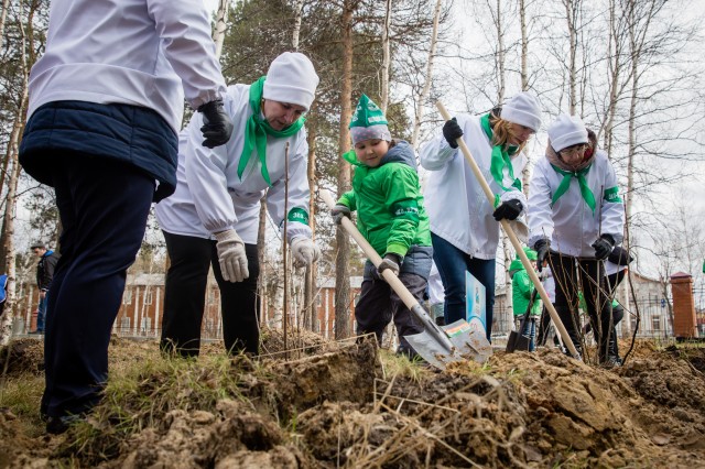 В Сургутском районе стартовала экологическая акция «Спасти и сохранить»