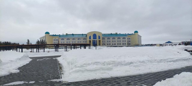 В депобразовании Сургутского района проводят проверку по факту падения снежной наледи на девочку В депобразовании Сургутского района проводят проверку по факту падения снежной наледи на девочку