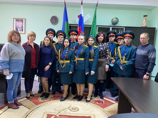 Военно-патриотические клубы Сургутского района отличились на окружном уровне Военно-патриотические клубы Сургутского района отличились на окружном уровне