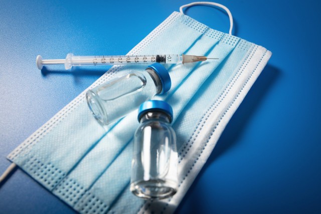 В Сургутский район поступило более 4500 доз вакцины «Спутник Лайт»
