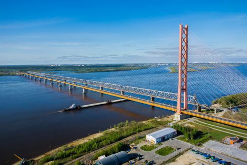Сургутский мост через Обь перекроют на ремонт Сургутский мост через Обь перекроют на ремонт