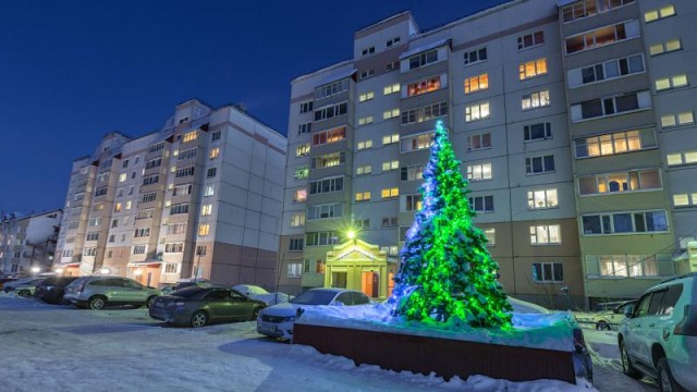 В Лянторе сорвали сроки капитального ремонта многоквартирного дома В Лянторе сорвали сроки капитального ремонта многоквартирного дома