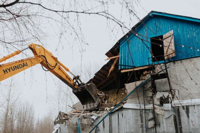 В 2021 году в Сургутском районе снесут полсотни ветхих домов В 2021 году в Сургутском районе снесут полсотни ветхих домов