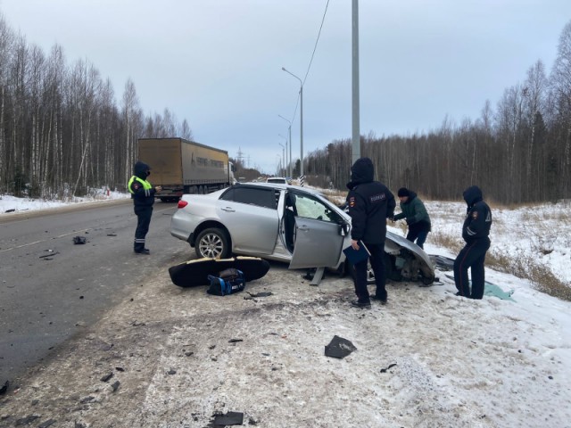 В ДТП в Нефтеюганском районе погиб человек В ДТП в Нефтеюганском районе погиб человек