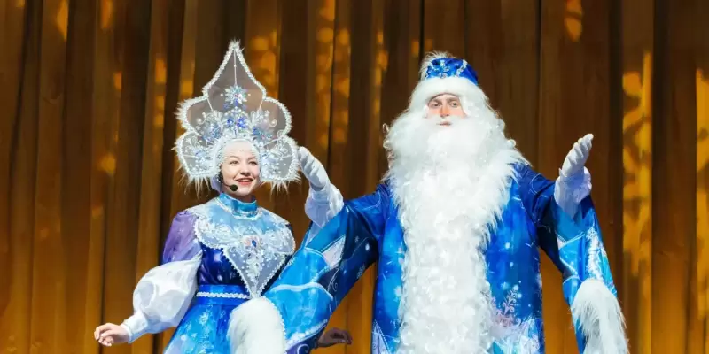 Дед Мороз, Снегурочка, упаковщик подарков: сколько можно заработать в ХМАО на новогодних вакансиях