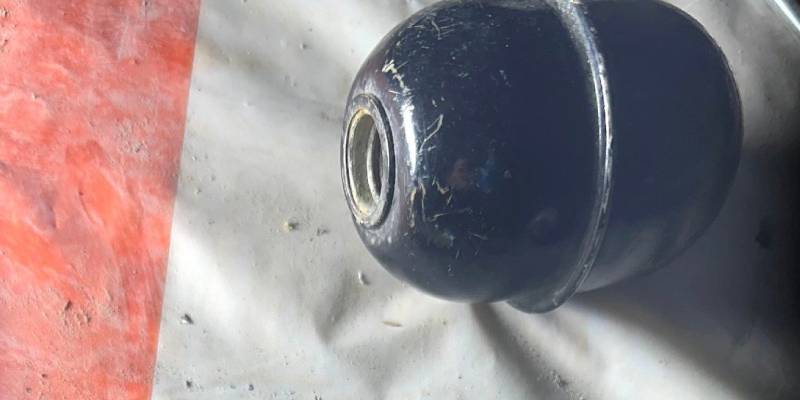 В ХМАО строители во время ремонта подвала нашли тайник с боеприпасами