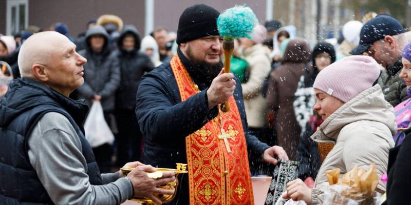 В ХМАО верующие отмечают главный православный праздник – Пасху